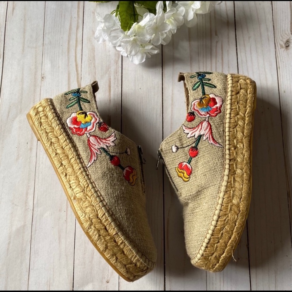 Eric Michael Serena floral espadrilles women’s 39